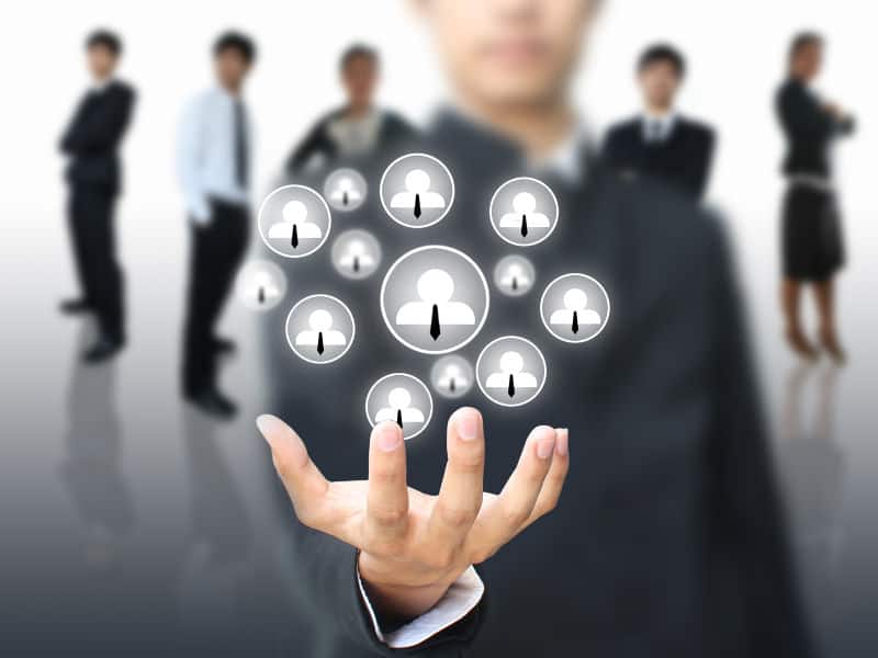 Get Rid of Headache of Recruiting Senior Hiring Management Professionals by Outsourcing to Executive Search Firms